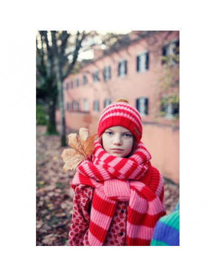 Knitted Hat With Pompon 2