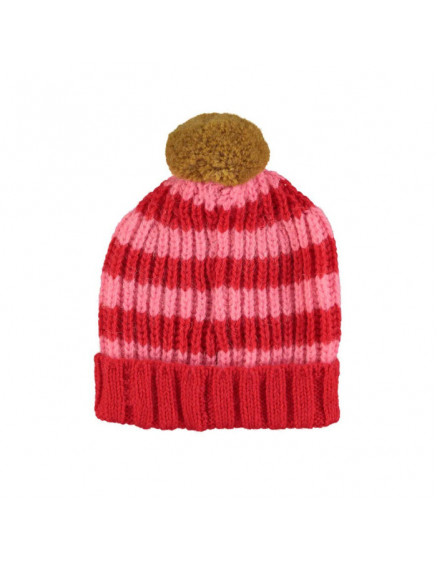 Knitted Hat With Pompon 3