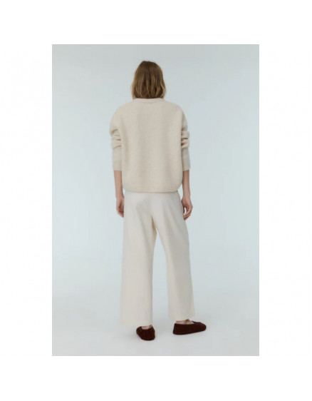 Calgary Woman Jumper Vanilla 4