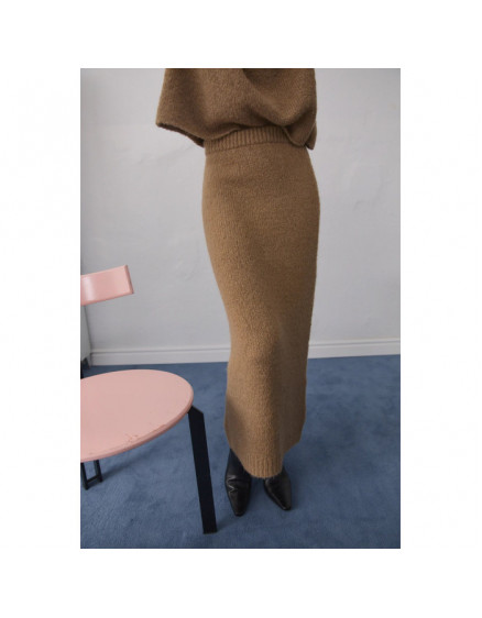 Ottawa Woman Skirt Camel 2