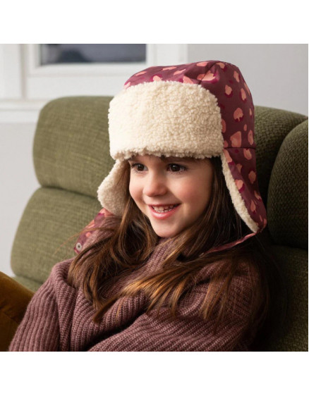 The Impermeable Hat 4