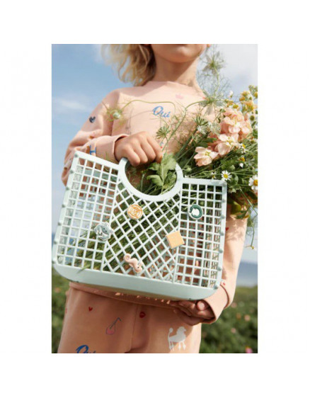 Samantha Basket Peppermint With Charms 2