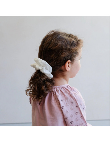 Giant Broderie Anglaise Scrunchie 3
