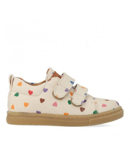 Canvas With Velcro Heart Sneaker 2