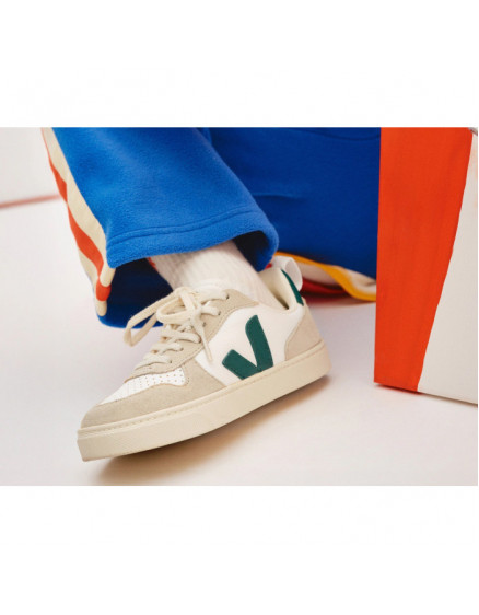 V-10 Leather White Brittany Almond Sneakers 2