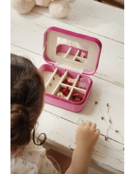 Bella accessories box 3