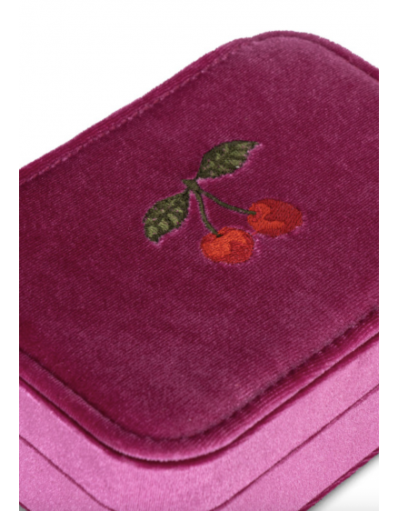 Bella accessories box 5