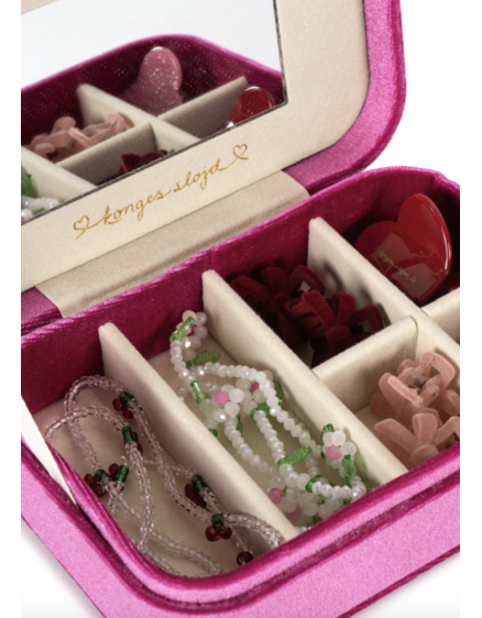 Bella accessories box 6