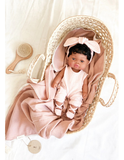 Loretas Shiny Doll 4