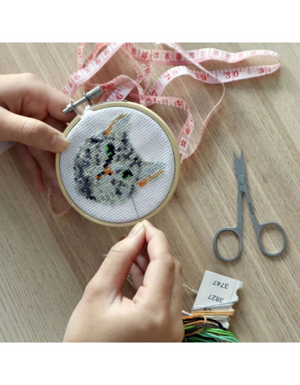 Mini CrossStitch Embroidery Kit Tabby Cat 2
