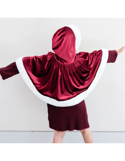 Mrs Claus Cape Red 5