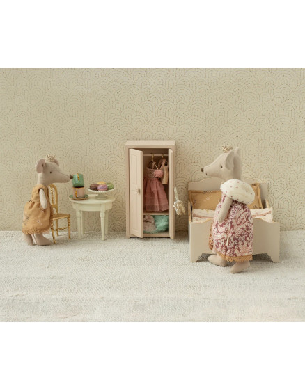 Bed Mouse Off White 2