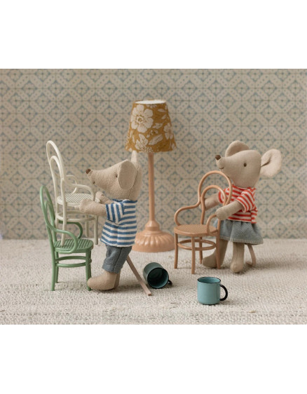 Vintage chair, Mouse - Dark Powder 3