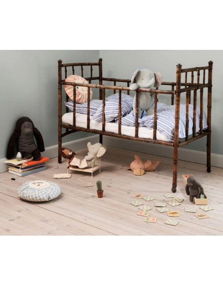 Elephant Medium Iron Grey 2