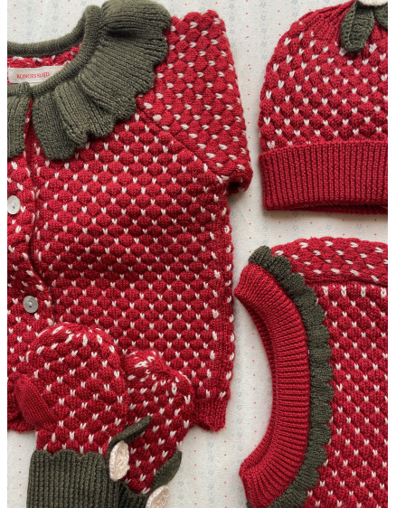 Strawberry Mittens True Red 2