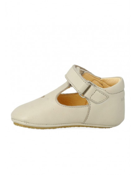 Prewalker with Heart and Velcro Closure Oatmilk 2