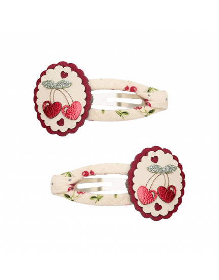 Scallop Framed Cherries Clic Clacs Red