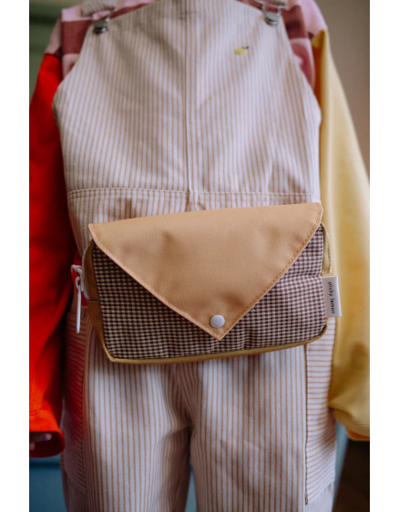 Fanny Pack Small Envelope Apple Juice 4