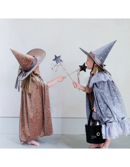 Griselda Velvet Witch Cape 4