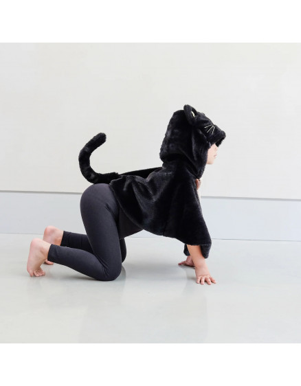 Black cat cape 4