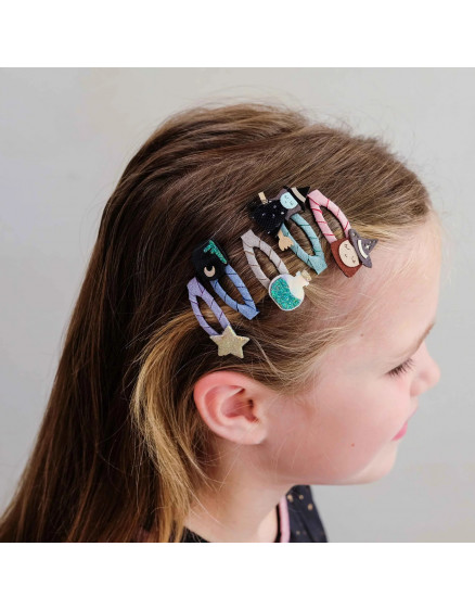Witch Mini Hair Clips Black 4