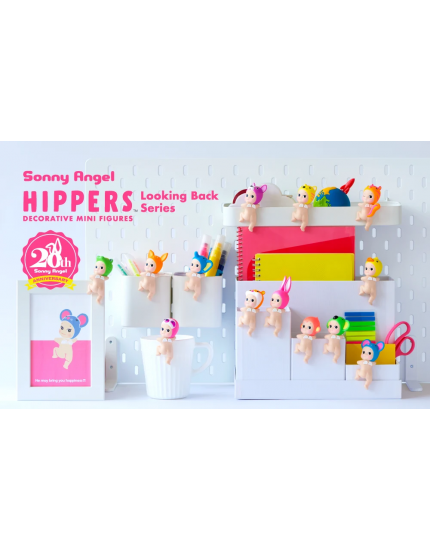 Лялечка Looking Back Hippers Series